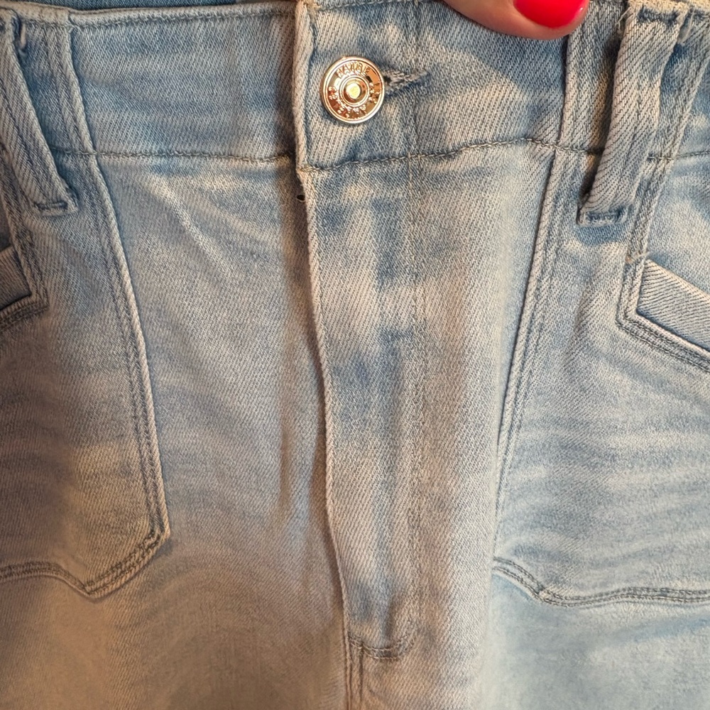 PAIGE Anessa High-Rise Wide Leg Women’s Jeans in Suki Distressed - Size 32P - Picture 10 of 15